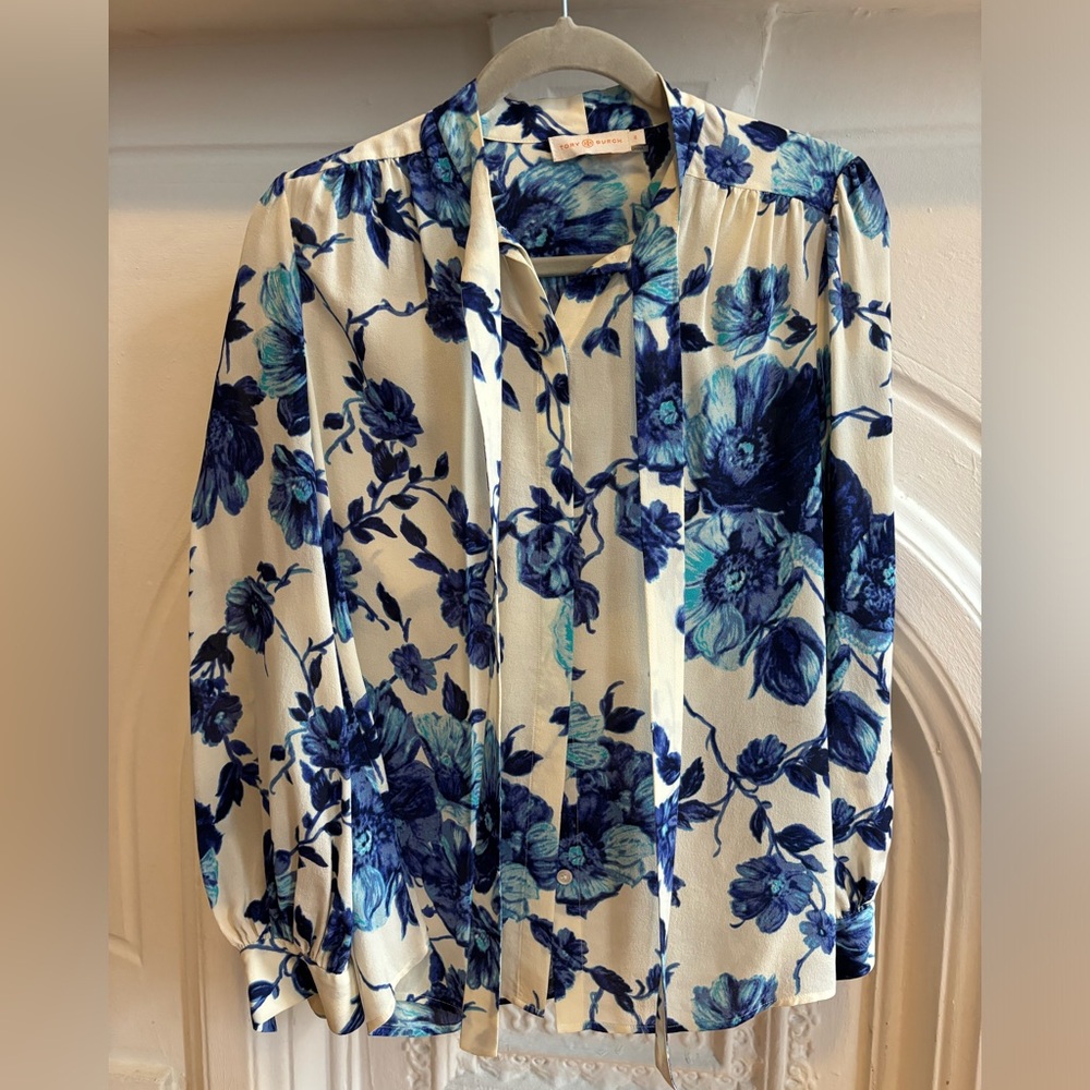 Tory Burch Rosemont Kia Silk Bow Blouse size 0 EUC